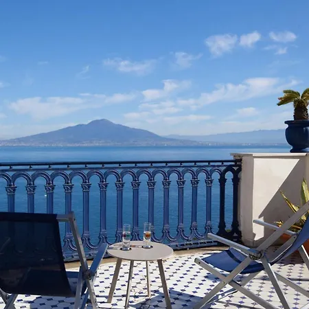 De Luxe La Terrazza 4*