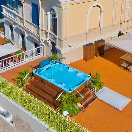 בית הארחה La Terrazza De Luxe