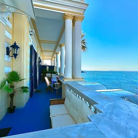 La Terrazza De Luxe 4* סורנטו