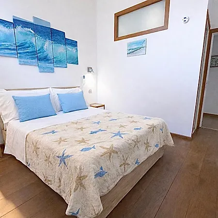 בית הארחה La Terrazza De Luxe 4*