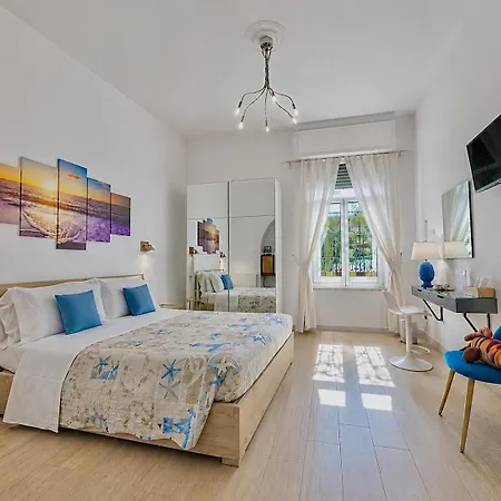 Гостевой дом La Terrazza De Luxe 4*