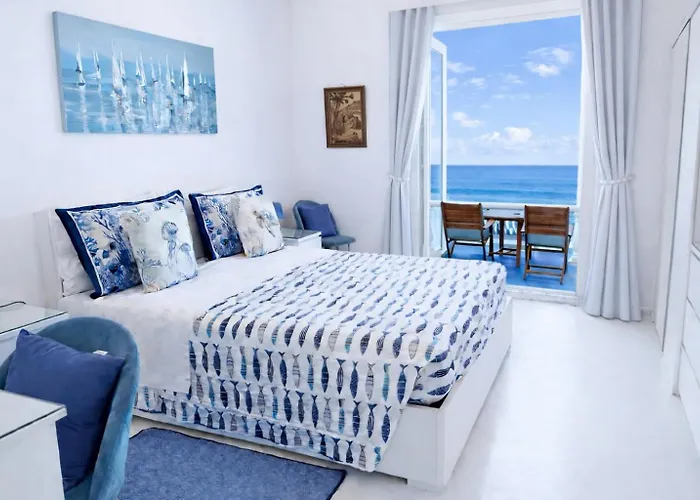 De Luxe La Terrazza 4*